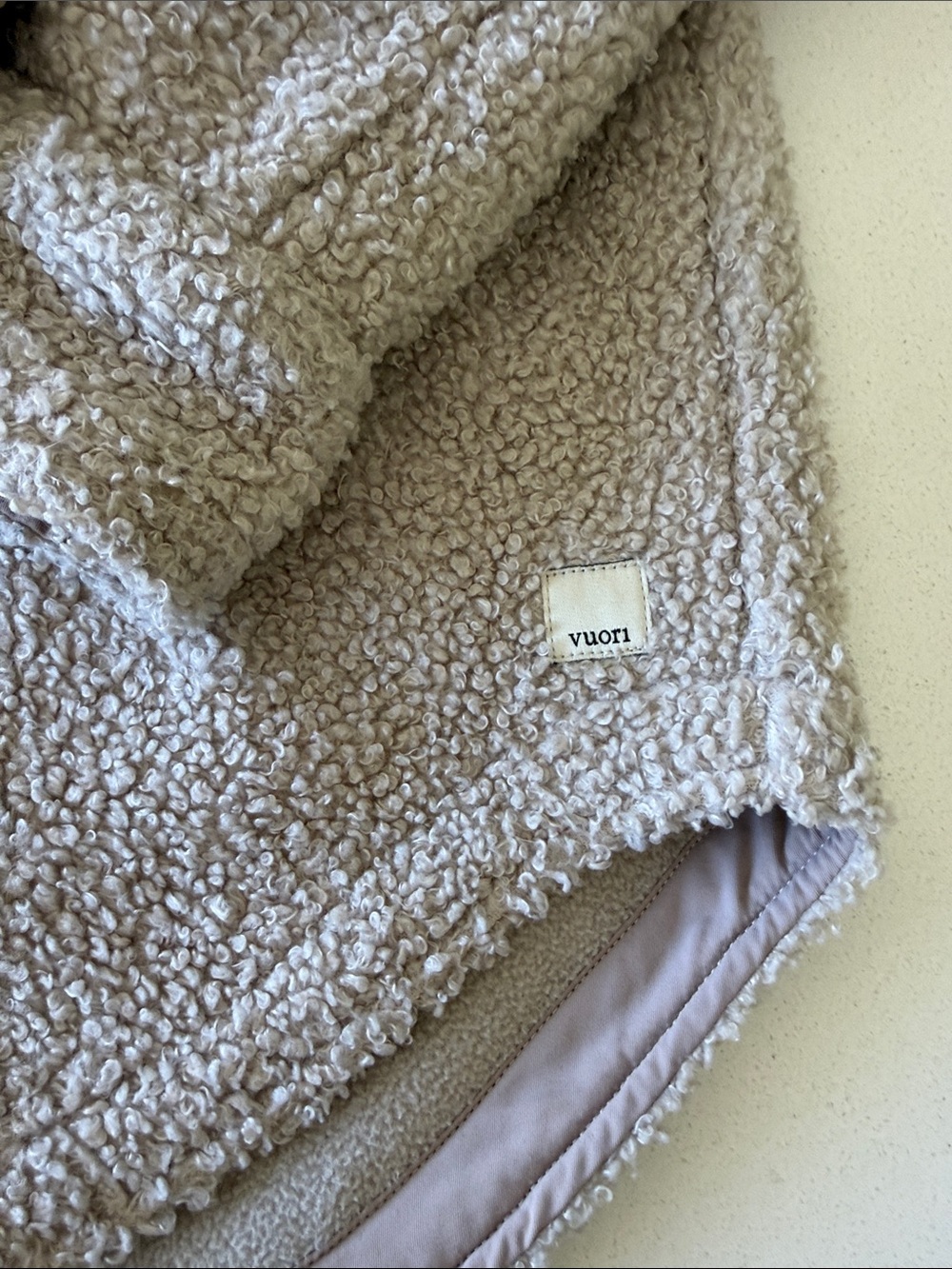 Vuori Cozy Sherpa Shacket in oatmeal color - Picture 3 of 7